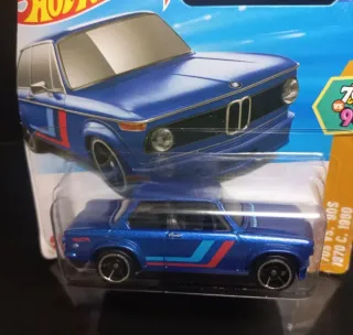 Hot Wheels BMW 2002 Azul