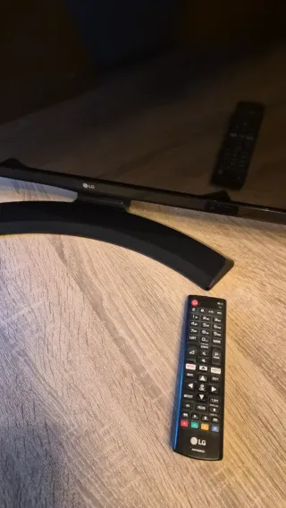 Smart TV LG 28 Negra