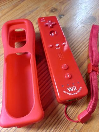 Mando Wii y Wii U Rojo + Funda Roja