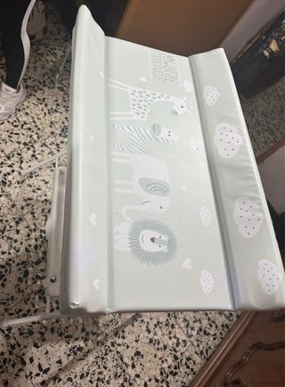 Cambiador de bañera para bebé con diseño de animal