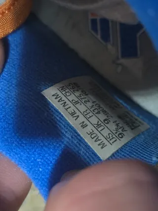 Zapatillas Adidas Blancas y Azules