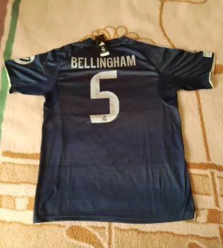 Camiseta Real Madrid Adidas Talla M,con etiqueta.