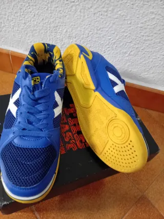 Zapatillas Fútbol Munich Azul y Amarillo