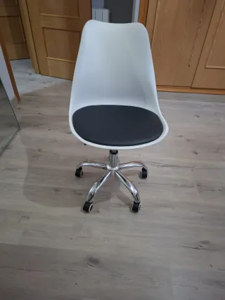 Silla de oficina Silla blanca y negra