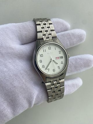 Reloj Seiko Quartz 7N43-9011 Blanco Vintage
