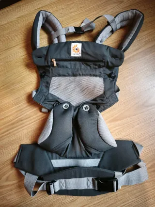 Mochila portabebés + cojin (estado impecable)