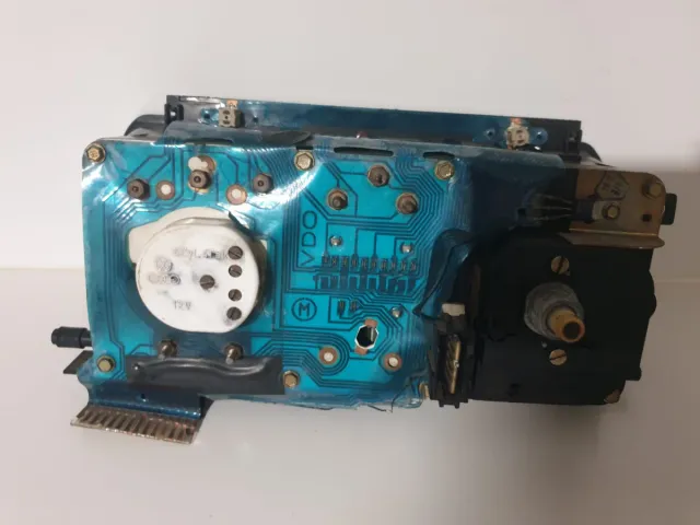 Cuadro instrumentos VW Golf MK1