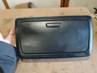 Guantera pequeña BMW Serie 1 E81 E87