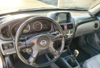 Nissan Almera 2004
