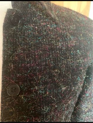 Chaqueta jaspeada negra y multicolor