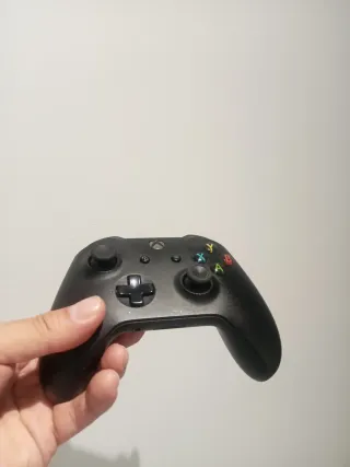 Controller Xbox One Nero