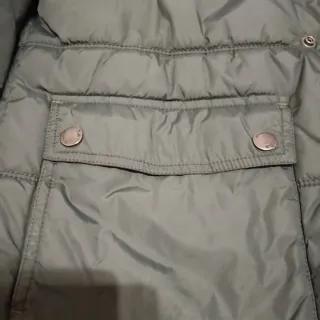 Cazadora acolchada hombre.Talla M.Massimo Dutti