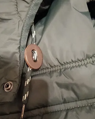 Cazadora acolchada hombre.Talla M.Massimo Dutti