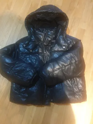 Cazadora acolchada Bershka  cuero