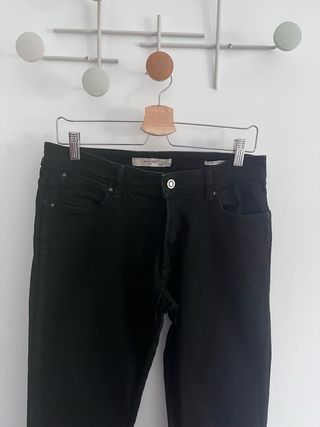 Lote 2 Vaqueros Mango Talla M