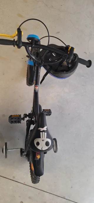 Bicicletta Bambino BTWIN 16 Insieme con il casco