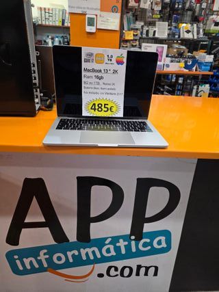 MacBook Pro 13 2K Intel Core i7 16GB RAM 1TB