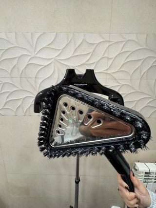 Plancha Vertical Rowenta Negra