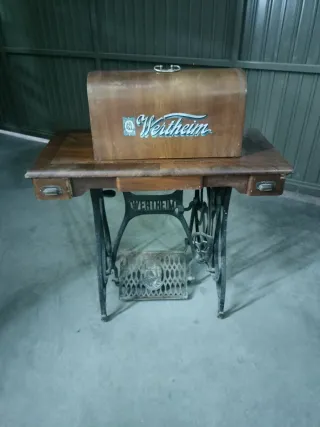Máquina de coser Wertheim