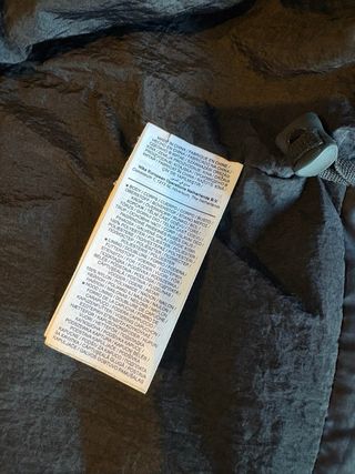 Abrigo Jordan Negro con Capucha