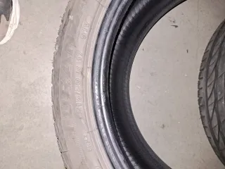 Neumáticos 215/50/17