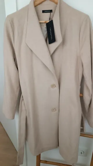 Sobretudo bege Trendyol Tamanho M