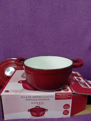 Olla Hierro Fundido ERNESTO 1,13L Roja