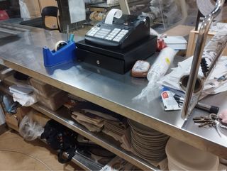 SE VENDE LOTE COMPLETO PARA CAFETERÍA