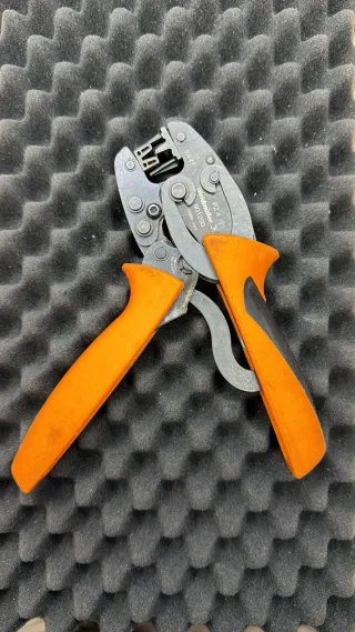 Herramienta crimpadora Weidmüller PZ4