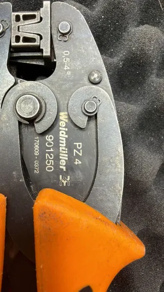 Herramienta crimpadora Weidmüller PZ4