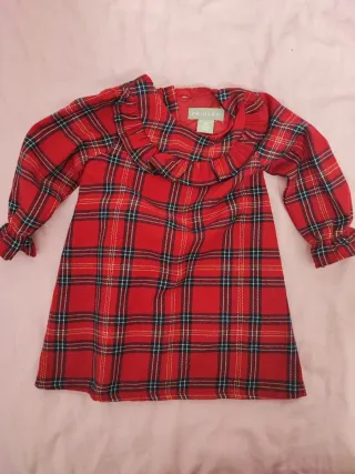 Vestido de cuadros rojo para bebé