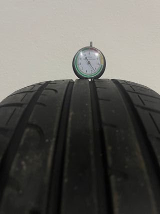 215 55 17 94W DUNLOP SP SPORT FASTRESPONSE