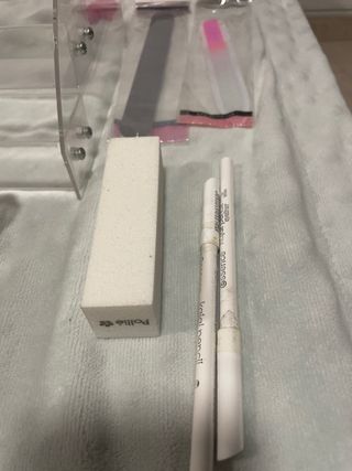 Materiales de manicura y uñas