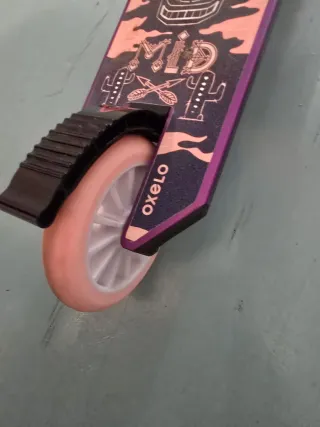 Patinete morado para niña