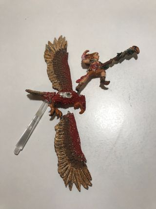 Figura Mago Silvano en Águila de Guerra, Metal