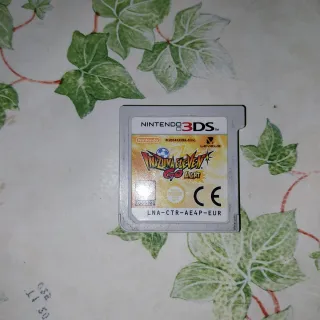 Nintendo 2DS Blu Nero Mariokart 7 + 1 gioco 3DS