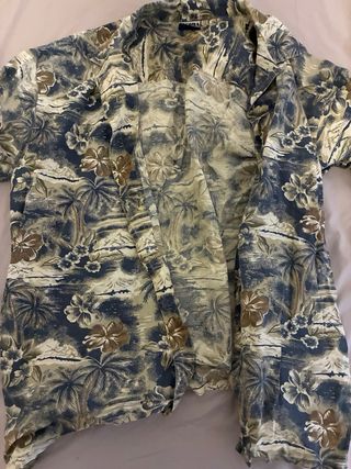 camisa hawaiana