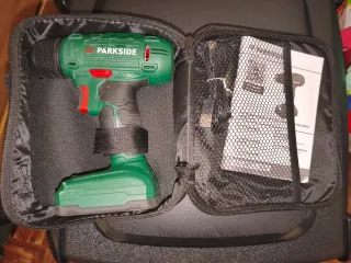 Aparafusadora Parkside 12V