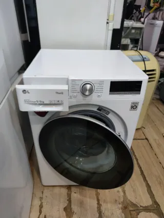 Lavadora Secadora LG ThinQ 9/6kg