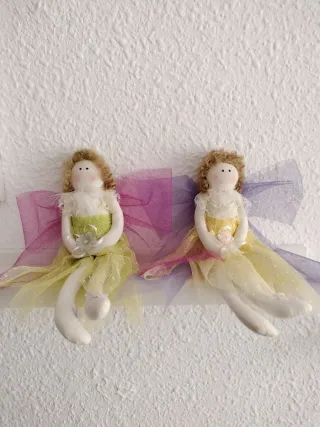 2 Muñecas de Tela Colgantes