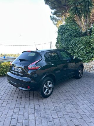 Nissan Juke 2019 Solo 117.000 km Pegatina C