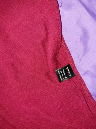 2 Camisetas Shein Asimétricas Talla XS