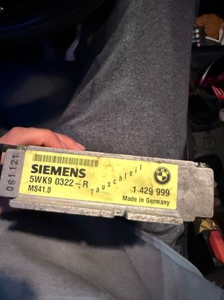 Centralita Siemens BMW E36 328i M52B28