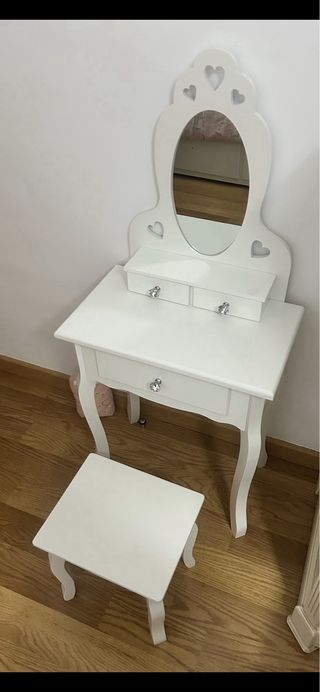 Tocador infantil blanco con espejo