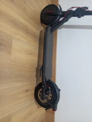 Patinete Eléctrico Negro