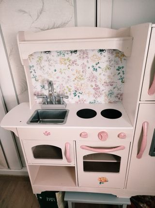 Cocinita de madera infantil