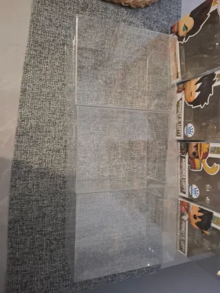 Cajas Funko Pop One Piece y Dragon Ball GT