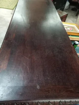 Aparador antiguo madera tallada