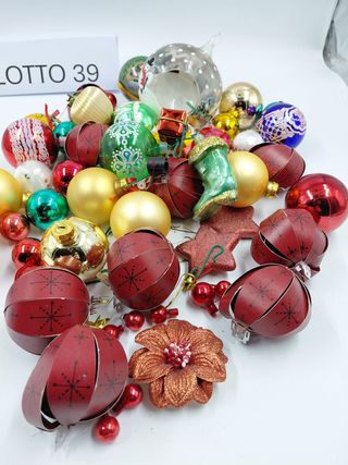 Lotto misto di palline natalizie di vario genere