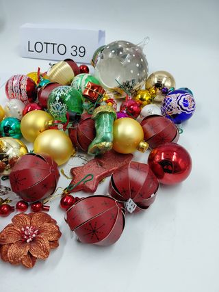 Lotto misto di palline natalizie di vario genere